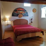 Maisonnette Climatisee Avec Terrasse- Entre Nimes, Montpellier Et Les Plages